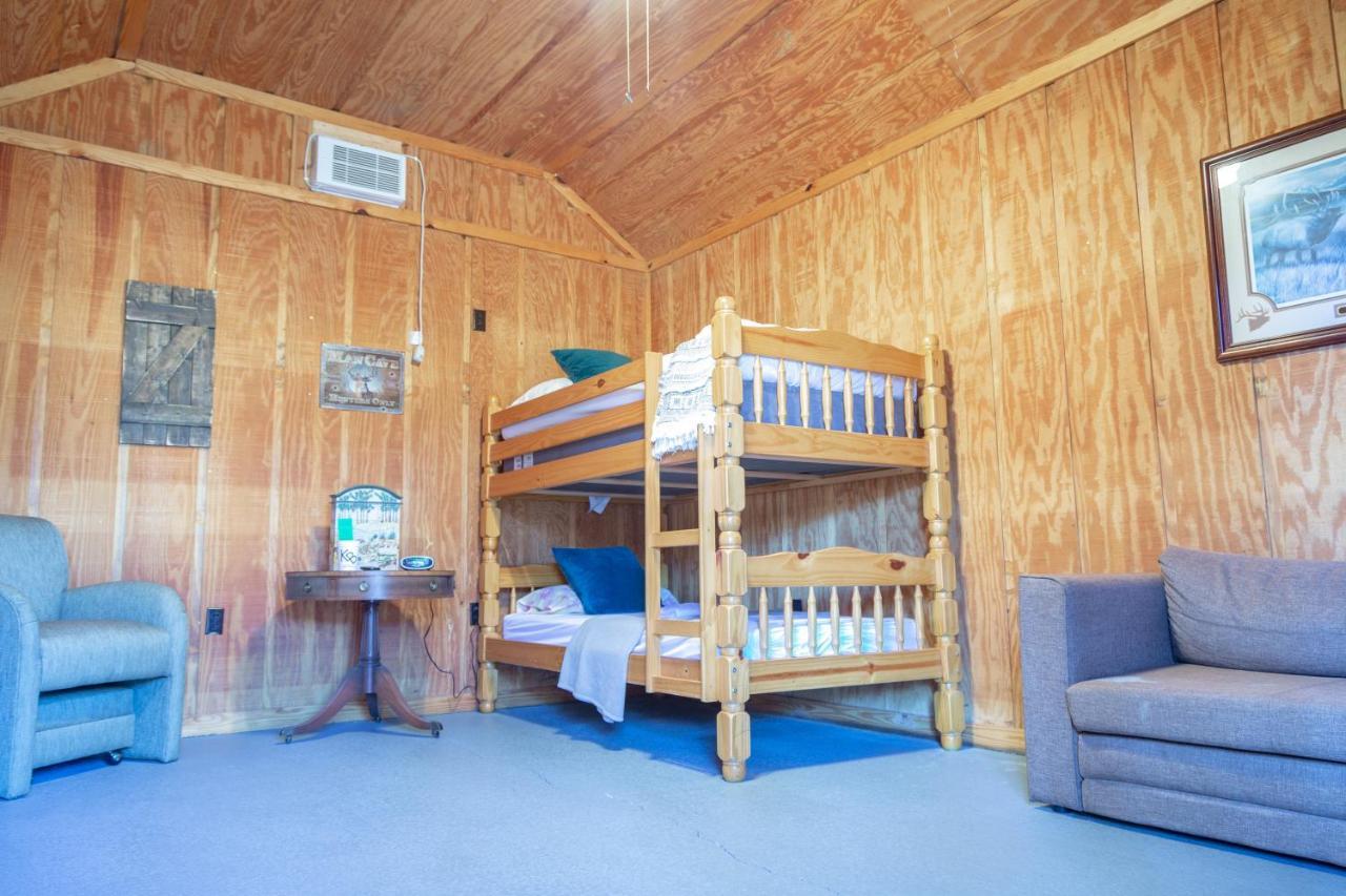 Hotel Kick Back Ranch Ramer Exterior foto