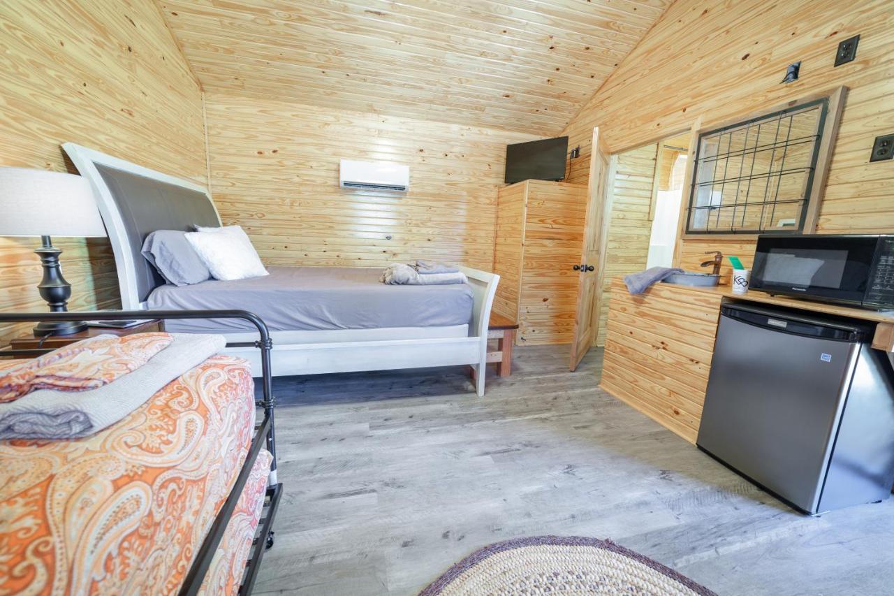 Hotel Kick Back Ranch Ramer Exterior foto