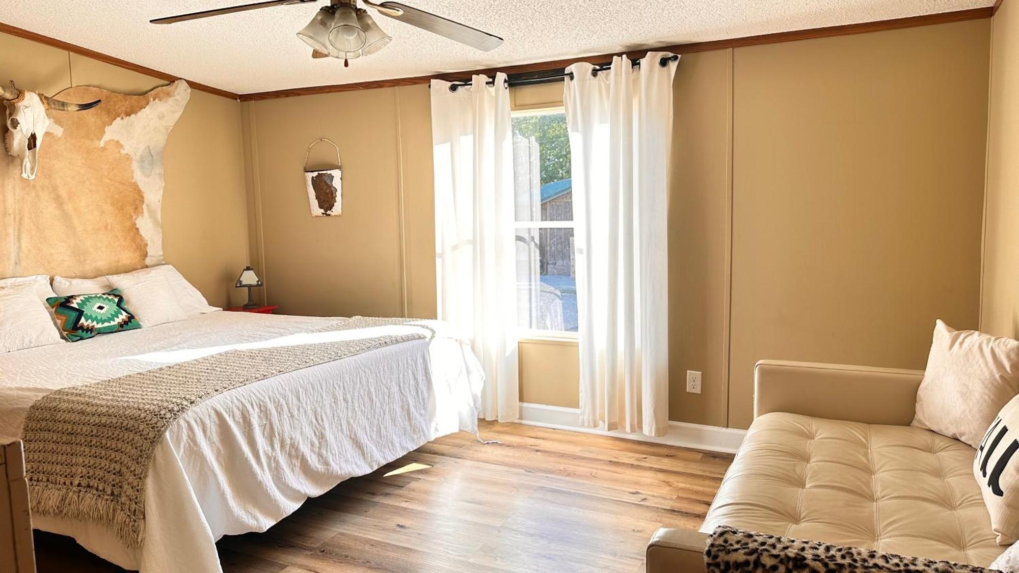 Hotel Kick Back Ranch Ramer Exterior foto